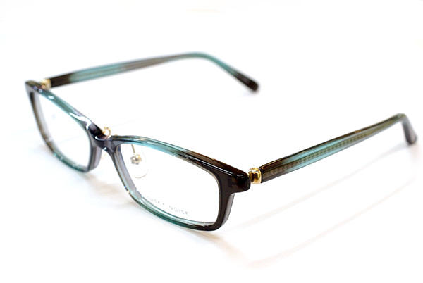 http://www.megane-eye.com/new/hold/7149991b2577b93b73f727c490661e8a41f33513.jpg