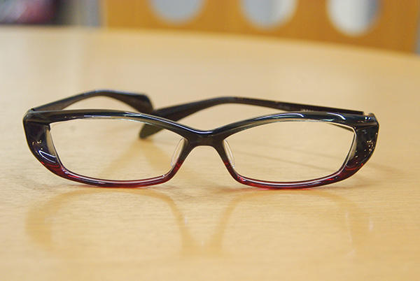 http://www.megane-eye.com/new/hold/jn-592-1.jpg