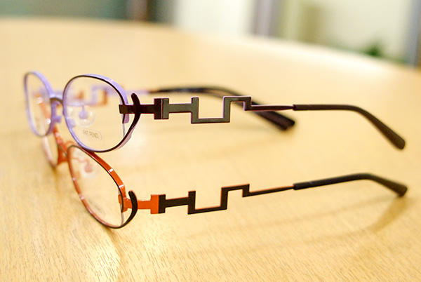 http://www.megane-eye.com/new/hold/parfait-2.jpg