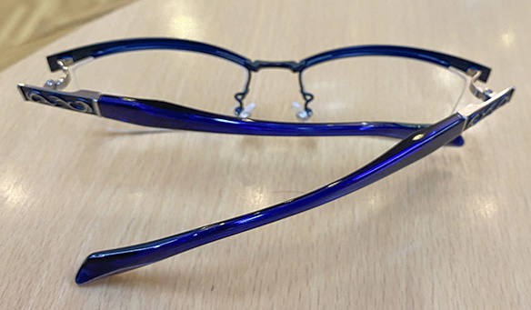 https://www.megane-eye.com/new/hold/20201011-5.jpg