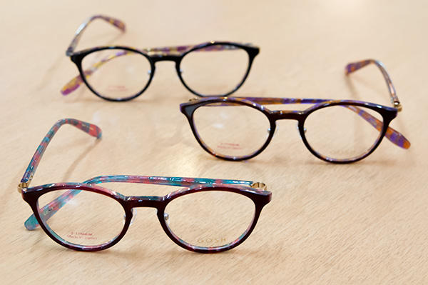 https://www.megane-eye.com/new/hold/GO-944-2.jpg