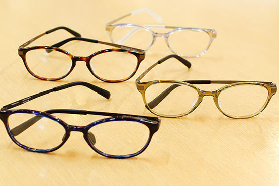 https://www.megane-eye.com/new/hold/WE5506-1.jpg