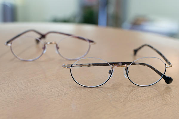 https://www.megane-eye.com/new/hold/bp-3237-1.jpg