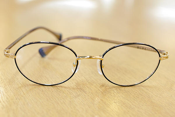 https://www.megane-eye.com/new/hold/bp3218-7.jpg