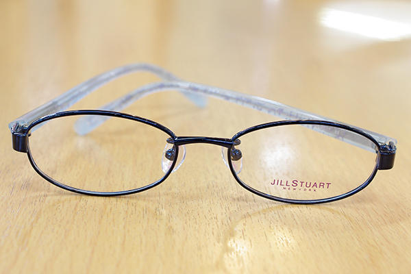 https://www.megane-eye.com/new/hold/jill-27-2.jpg