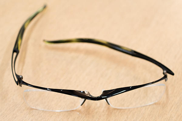 https://www.megane-eye.com/new/hold/jn634-2.jpg