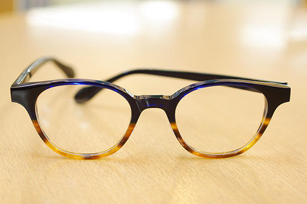 https://www.megane-eye.com/new/hold/ks-85-2.jpg