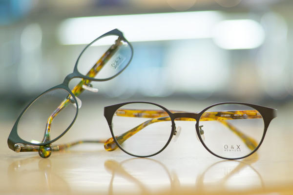 https://www.megane-eye.com/new/hold/ot-8056.jpg