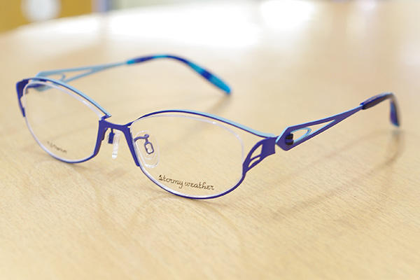 https://www.megane-eye.com/new/hold/sl-117-2.jpg